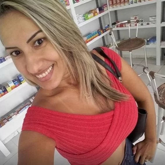 Carolina Valença 